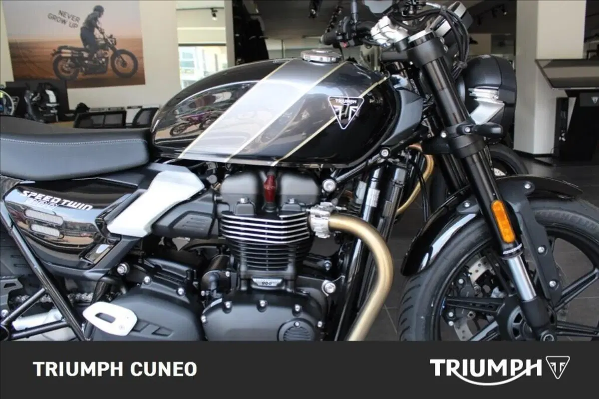 Triumph Speed Twin 900 (2025 - 26)
