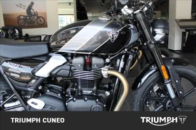 Triumph Speed Twin 900 (2025 - 26) usata