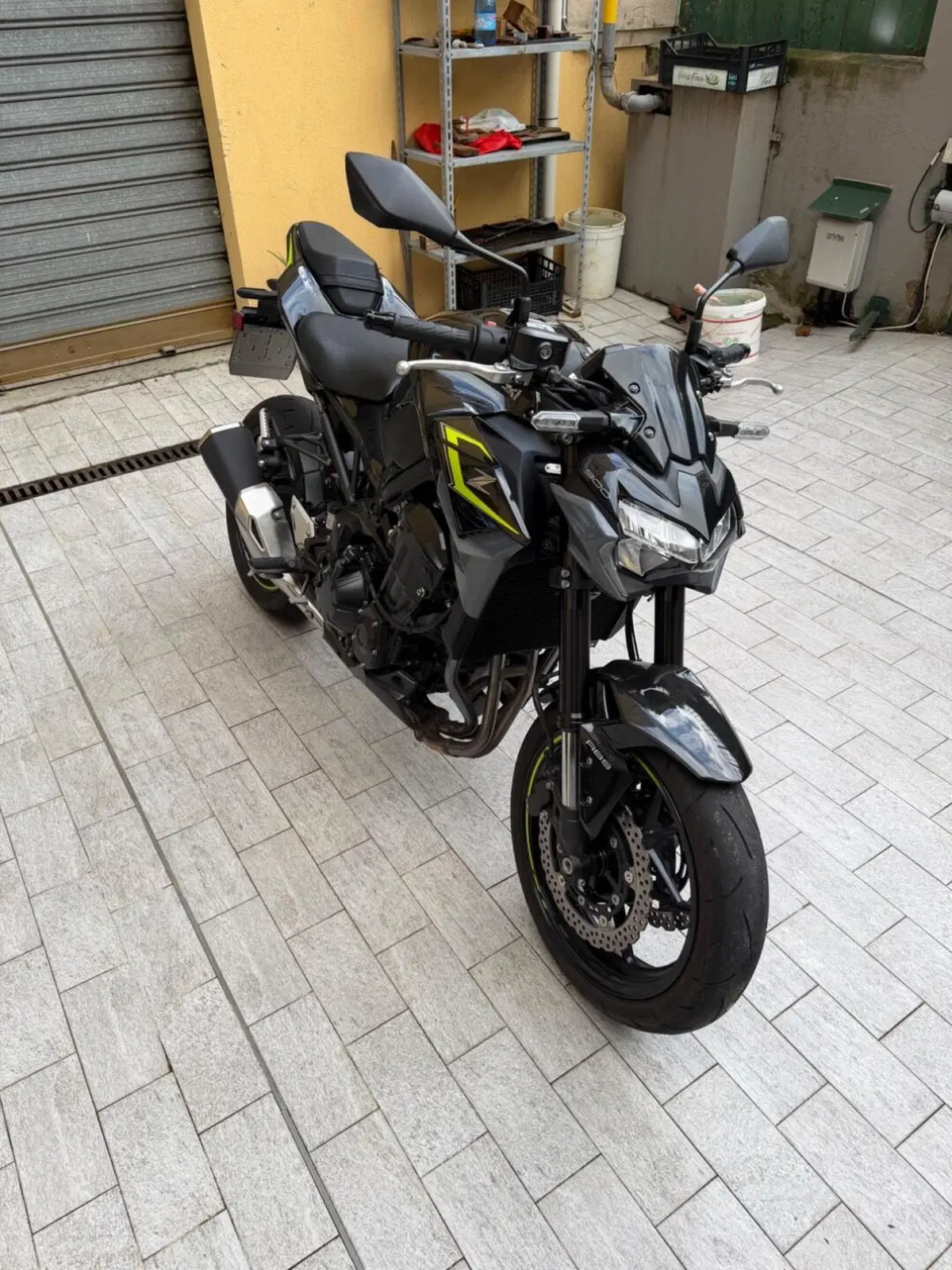 Kawasaki Z 900 (2021 - 24) (7)