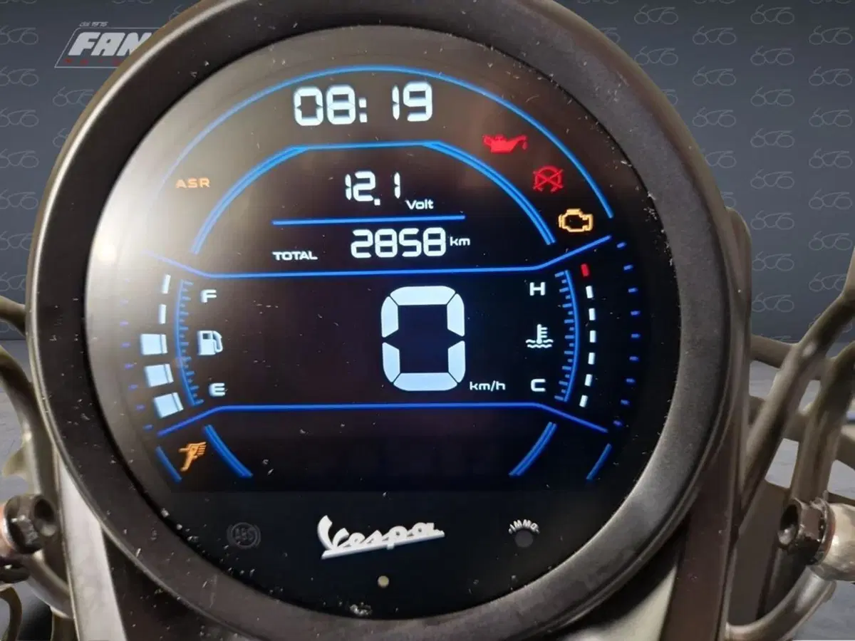 Vespa GTV 310 (2025 - 26) (6)