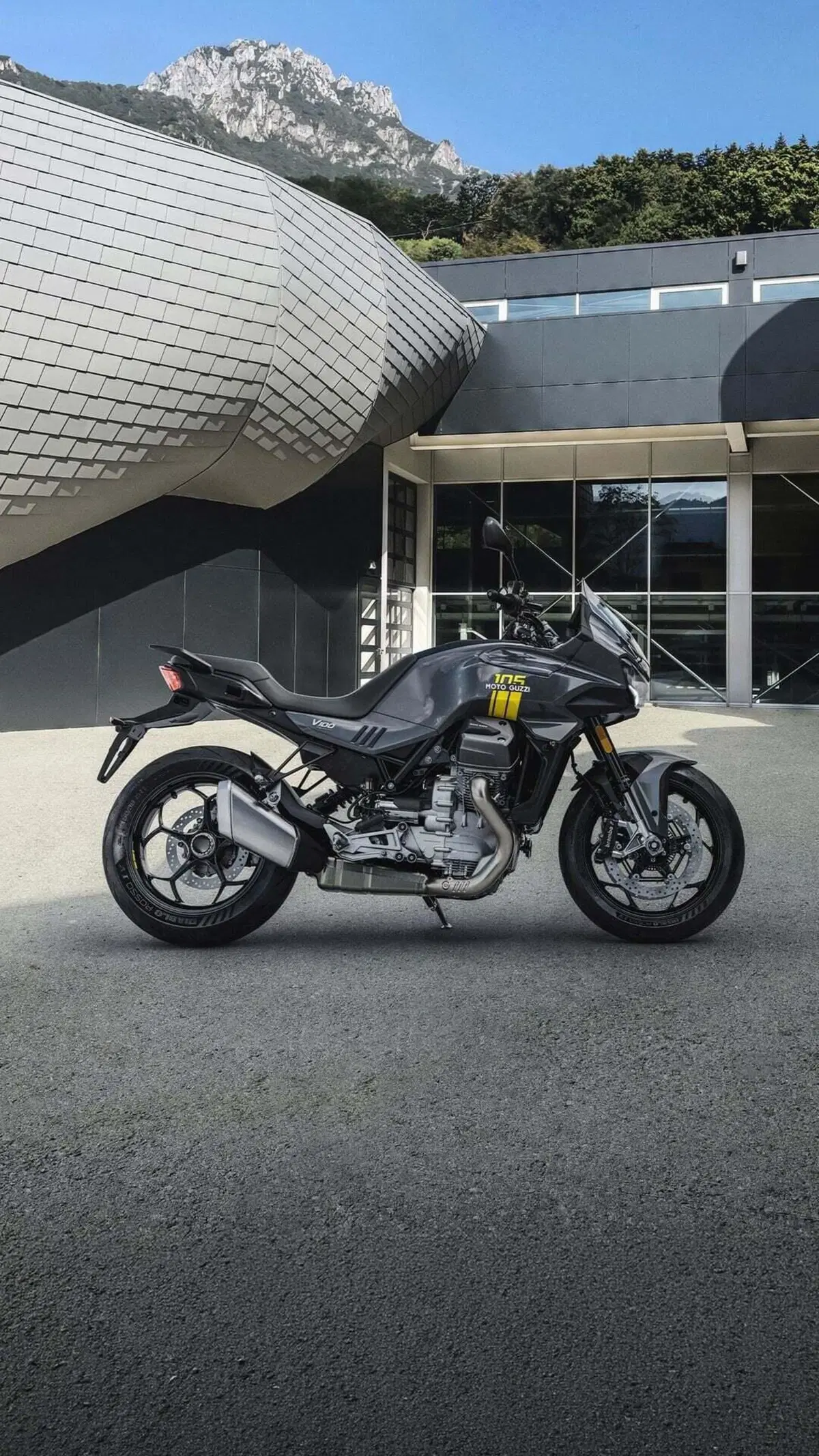 Moto Guzzi V100 Mandello S (2025 - 26) (2)