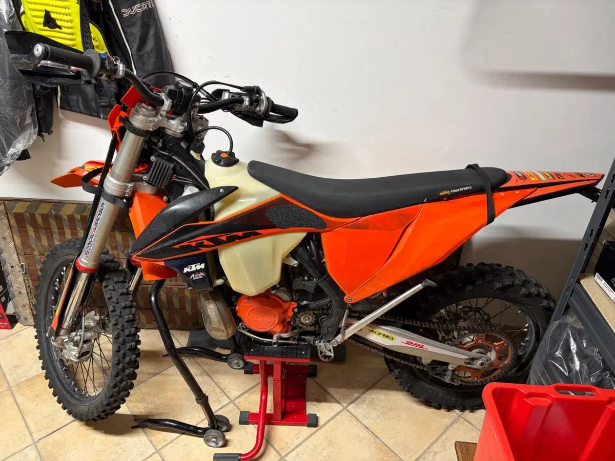 KTM 250 EXC TPI (2020) (2)