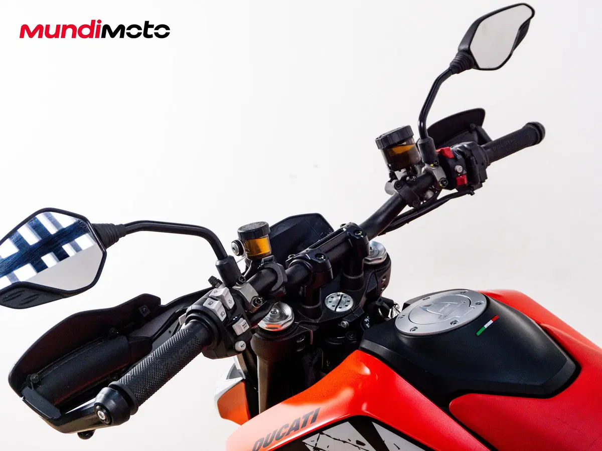 Ducati Hypermotard 950 RVE (2020) (11)