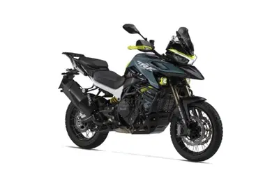 Benelli TRK 902 Xplorer (2026) nuova