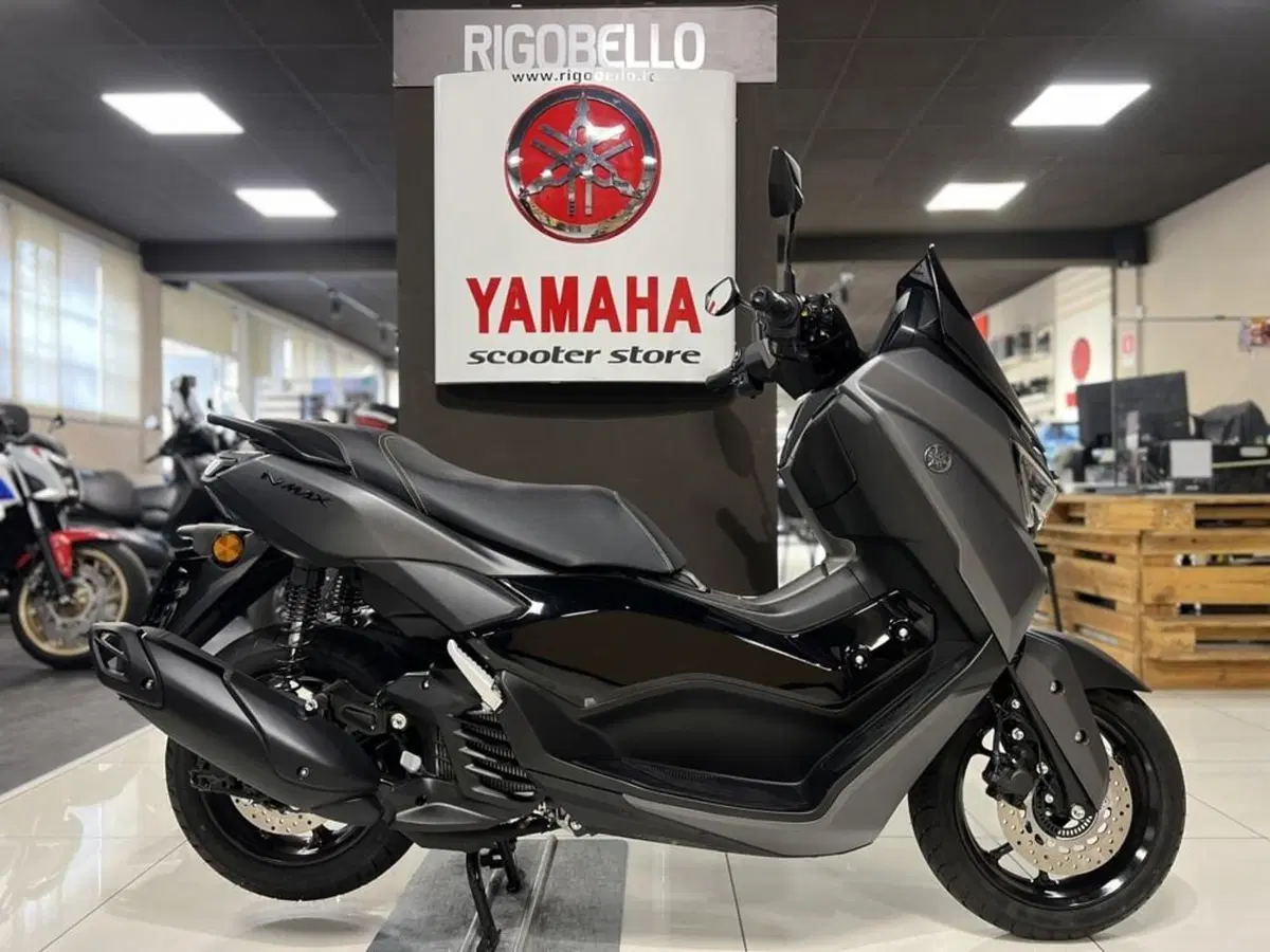 Yamaha N-Max 125 Tech Max (2025 - 26) (3)