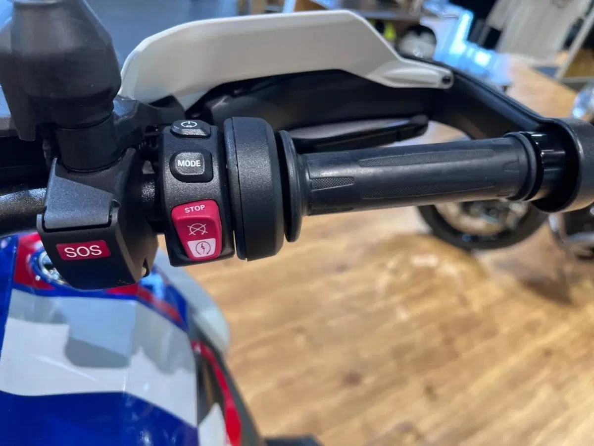 Bmw R 1300 GS (2023 - 26) (12)