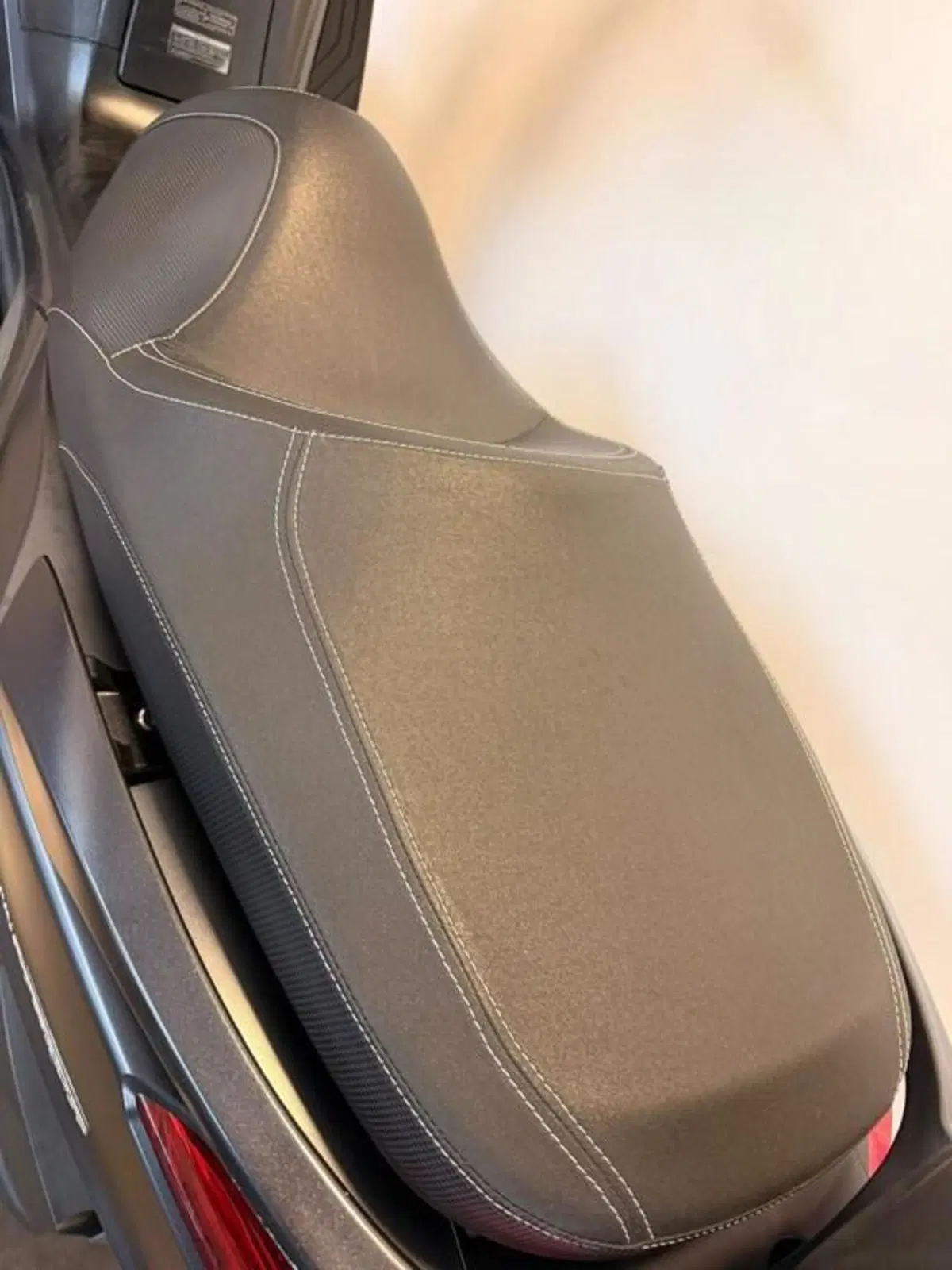 Kymco Downtown 350i ABS (2015 - 17) (6)