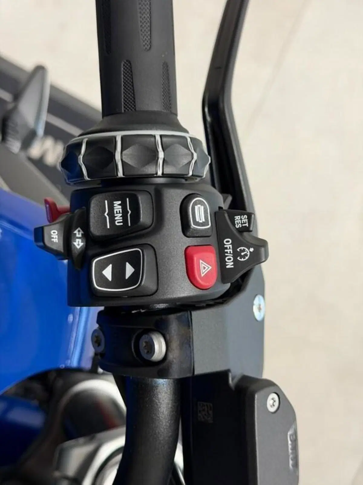 Bmw R 1300 R (2026 - 27) (8)
