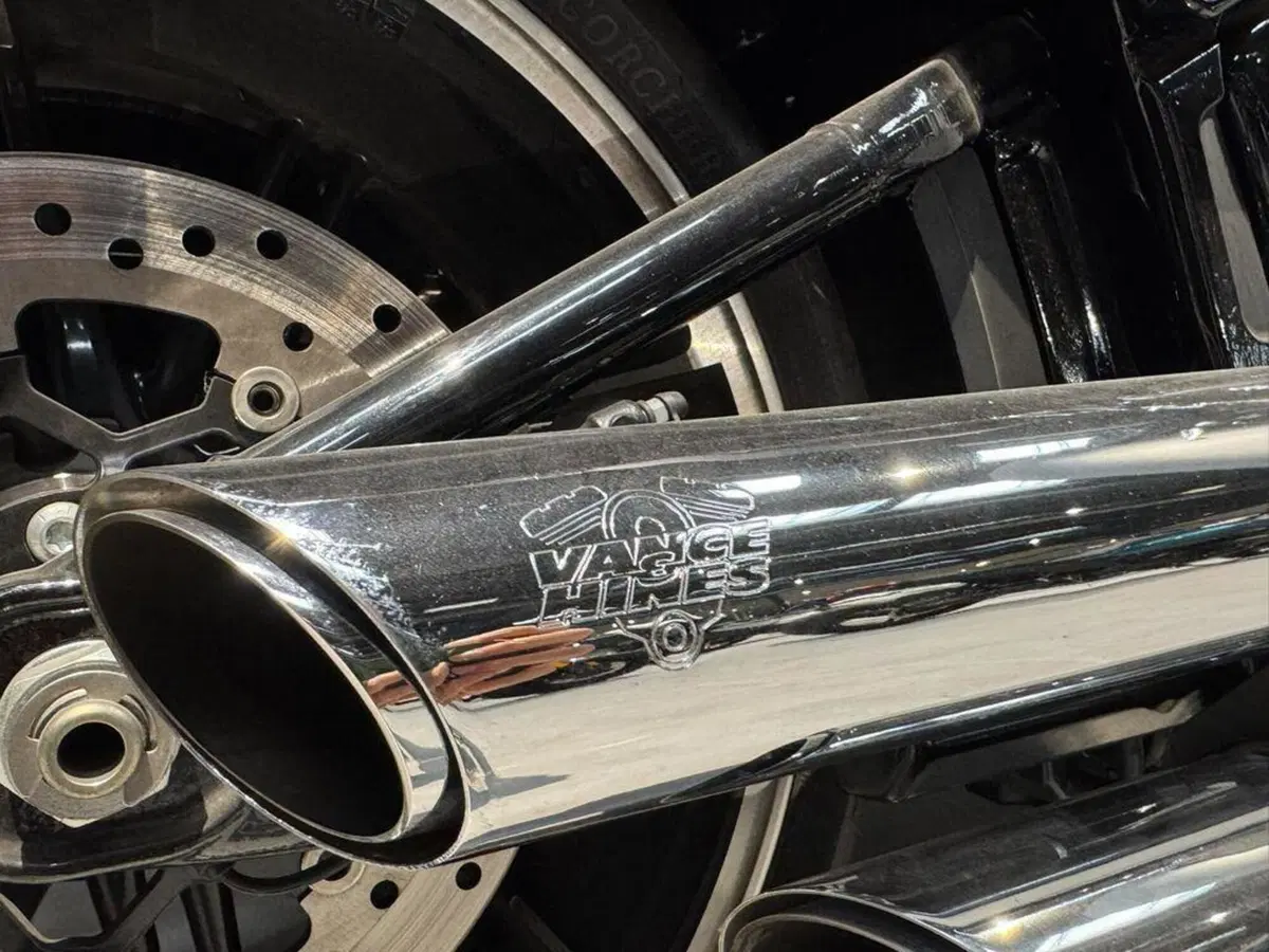Harley-Davidson 114 Breakout (2018 - 20) - FXBRS (11)