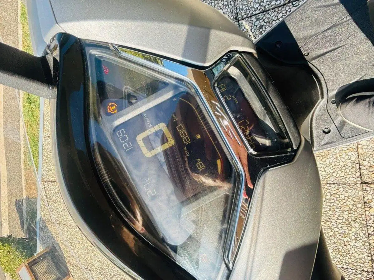 Honda SH 350 Sport (2021 - 24) (9)
