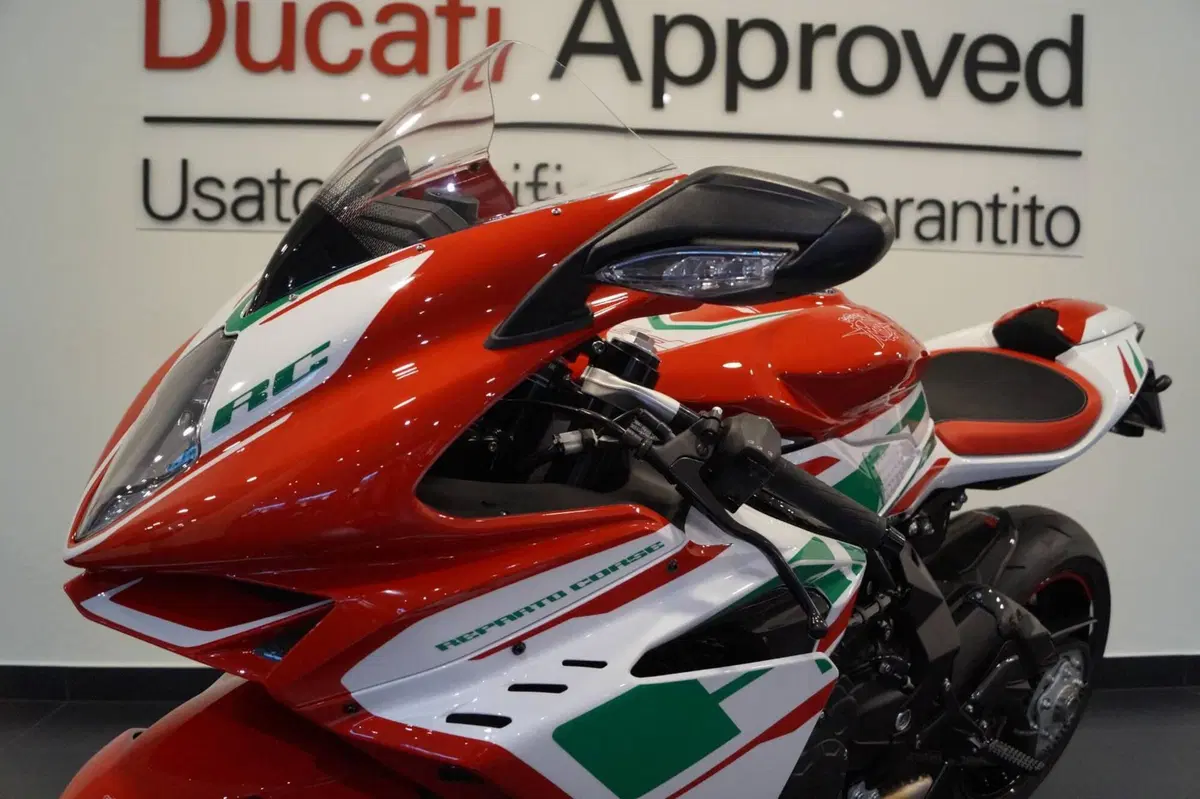 MV Agusta F3 800 RC (2022 - 25) (11)