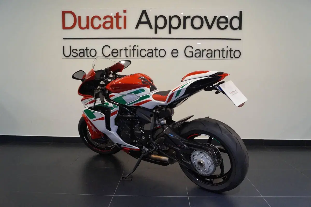 MV Agusta F3 800 RC (2022 - 25) (3)