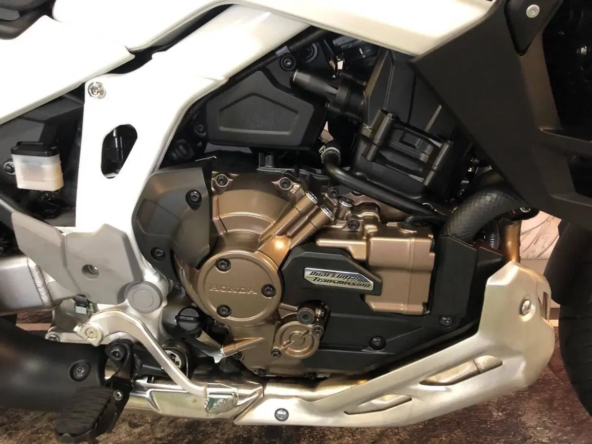 Honda Africa Twin CRF 1100L Adventure Sports DCT (2024 - 26) (7)
