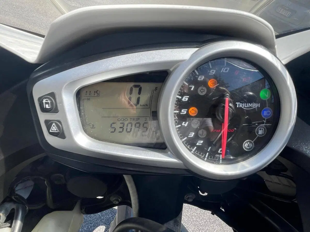 Triumph Tiger 1050 Sport ABS (2013 - 15) (3)