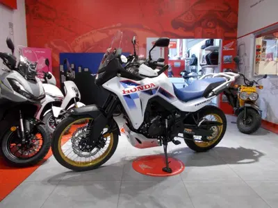 Honda Transalp XL750 (2026) usata