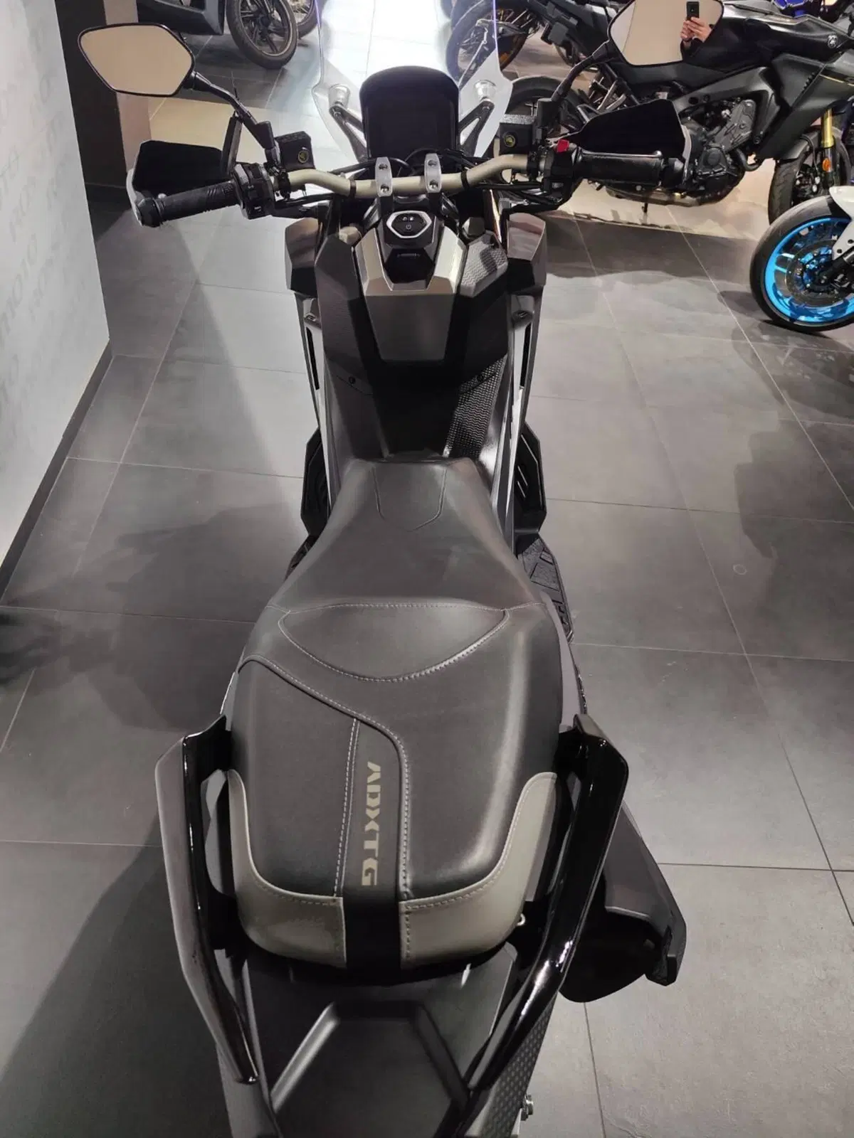 Sym ADXTG 400 (2025 - 26) (7)