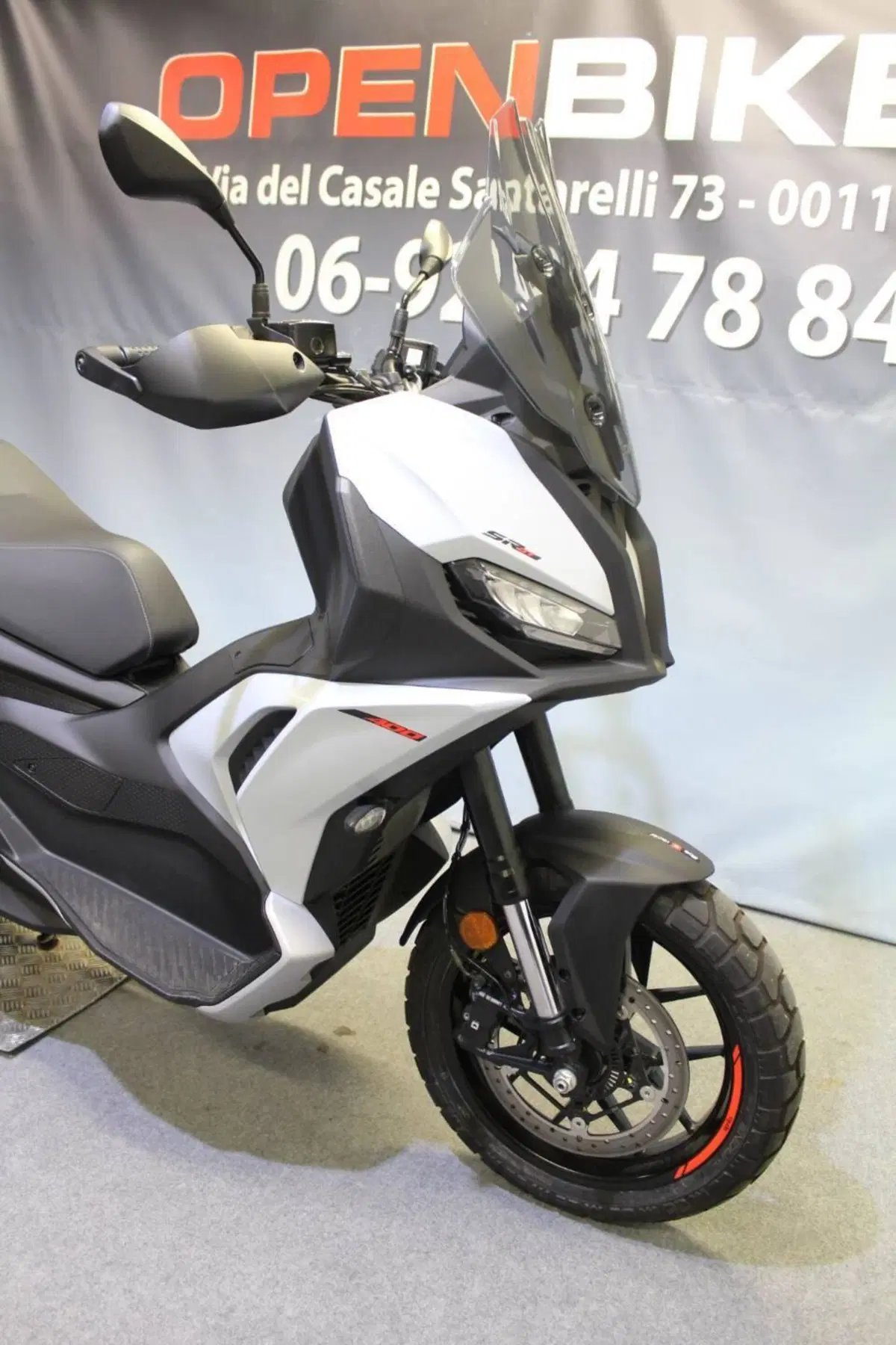 Aprilia SR GT 400 (2026) (7)