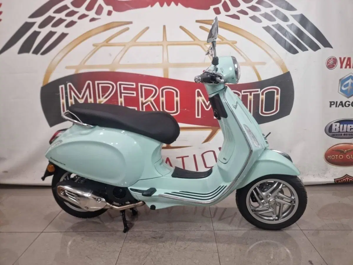Vespa Primavera 150 (2026) (2)
