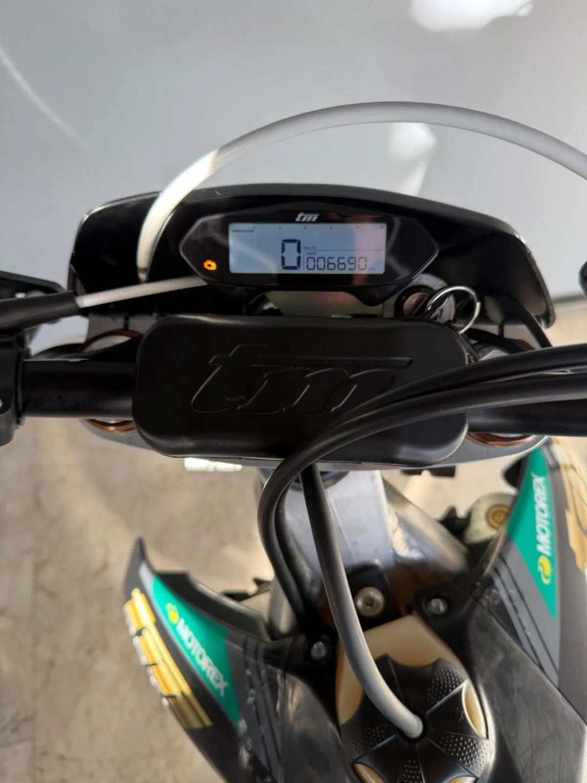 Tm Moto SMR 125 ES Fi 2T (2026 - 27) (6)