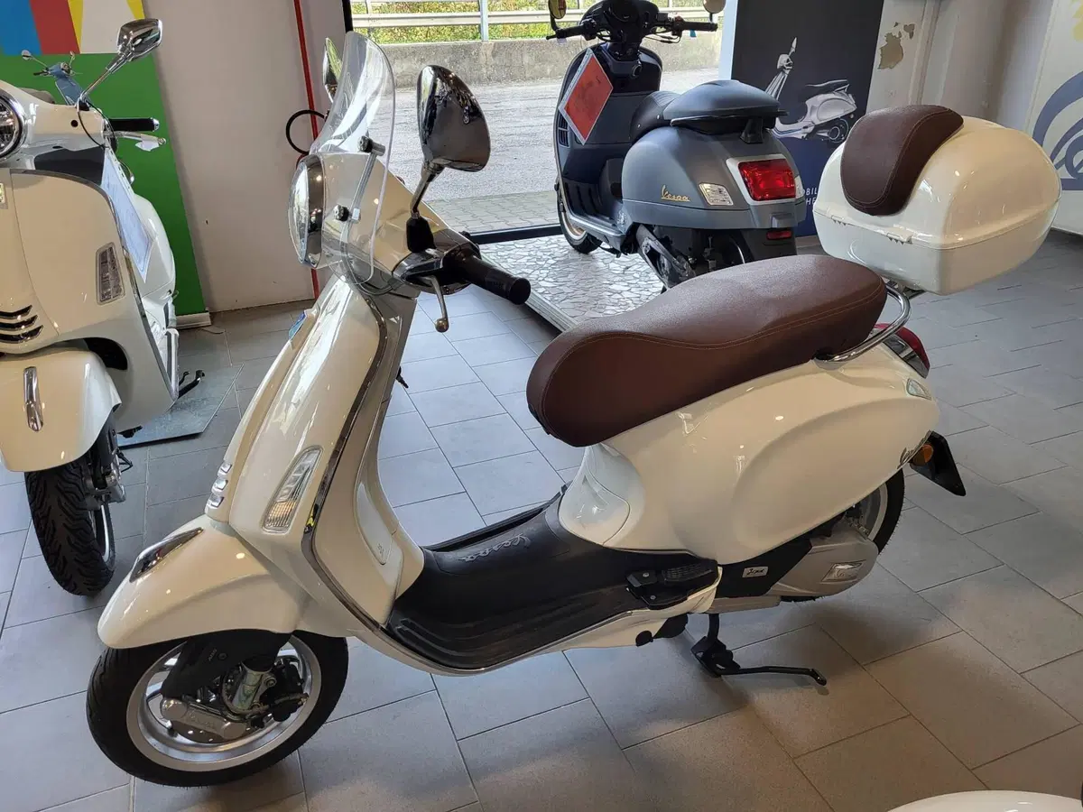Vespa Primavera 150 (2021 - 23) (3)