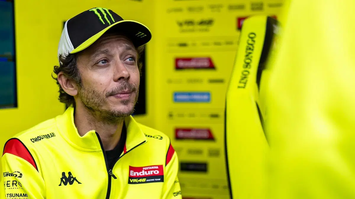 MotoGP, Valentino Rossi crede nella rimonta di Bezzecchi a - 46 punti: "Il numero è buono. Perché no?"