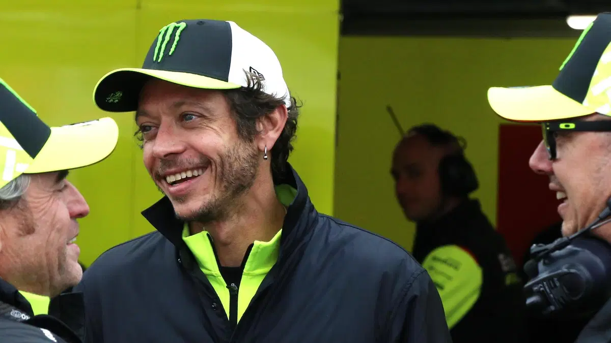 MotoGP, Valentino Rossi crede nella rimonta di Bezzecchi a - 46 punti: "Il numero è buono. Perché no?" (3)