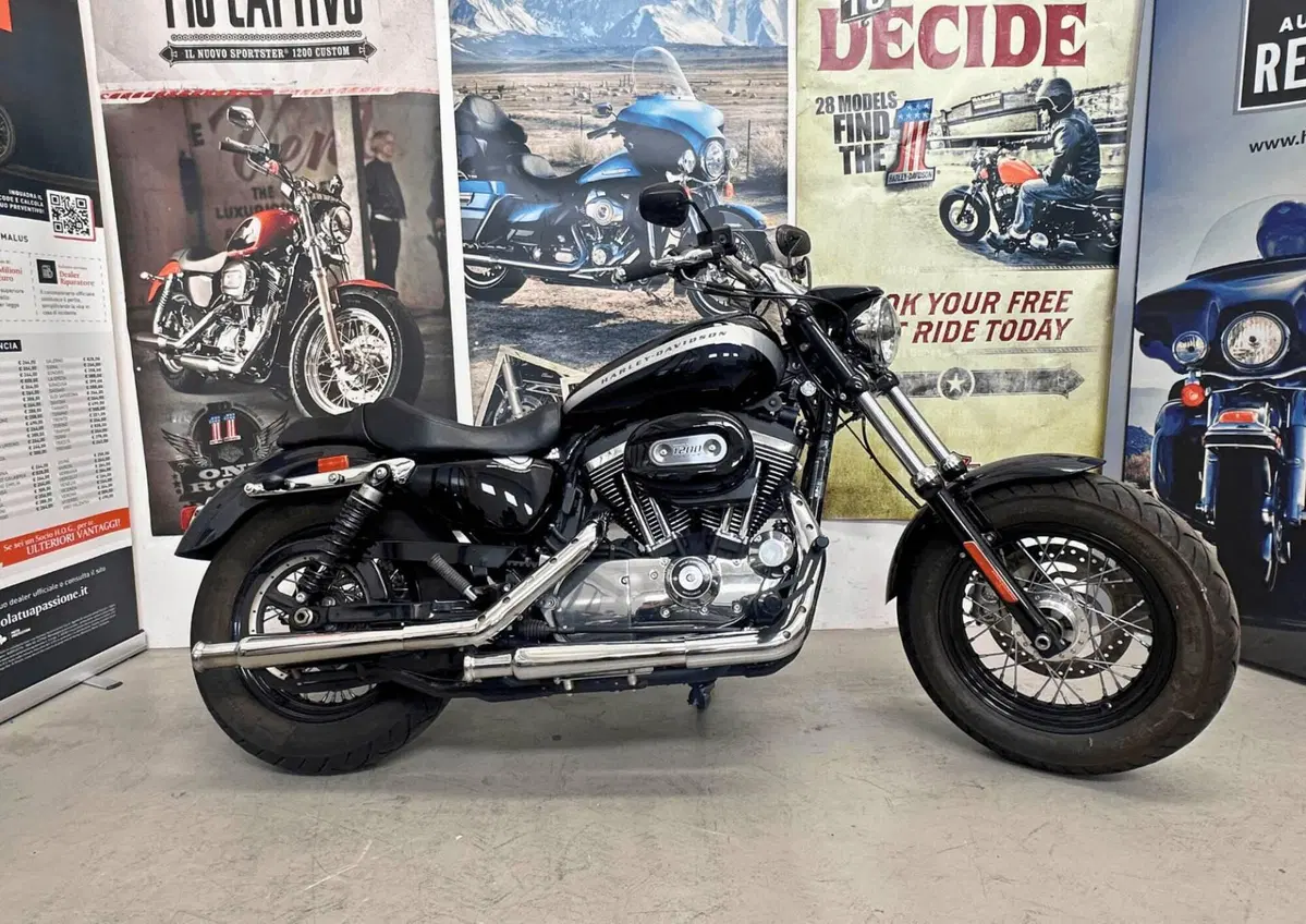 Harley-Davidson 1200 Custom (2018 - 20) - XL1200C