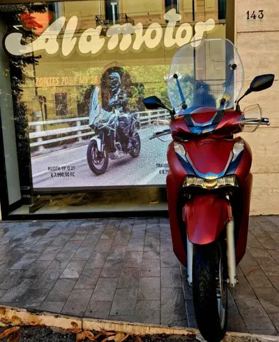 Honda SH 350 (2021 - 24) usata