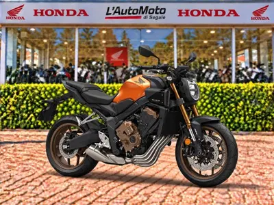 Honda CB 650 R E-Clutch (2024 - 26) nuova