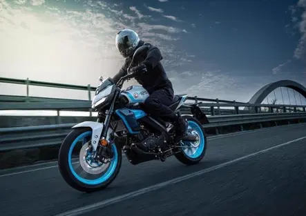 Yamaha svela la nuova generazione della MT-125 per il 2027