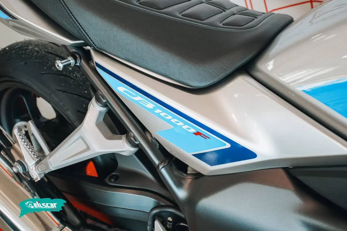 Honda CB 1000 F (2026) (7)