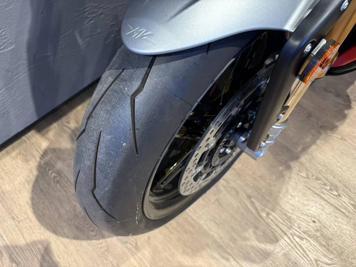 MV Agusta Brutale 1000 Nurburgring (2021 - 23) (8)