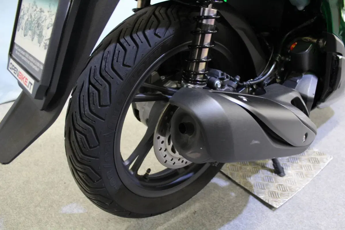 Honda SH 125i Vetro (2024 - 25) (6)