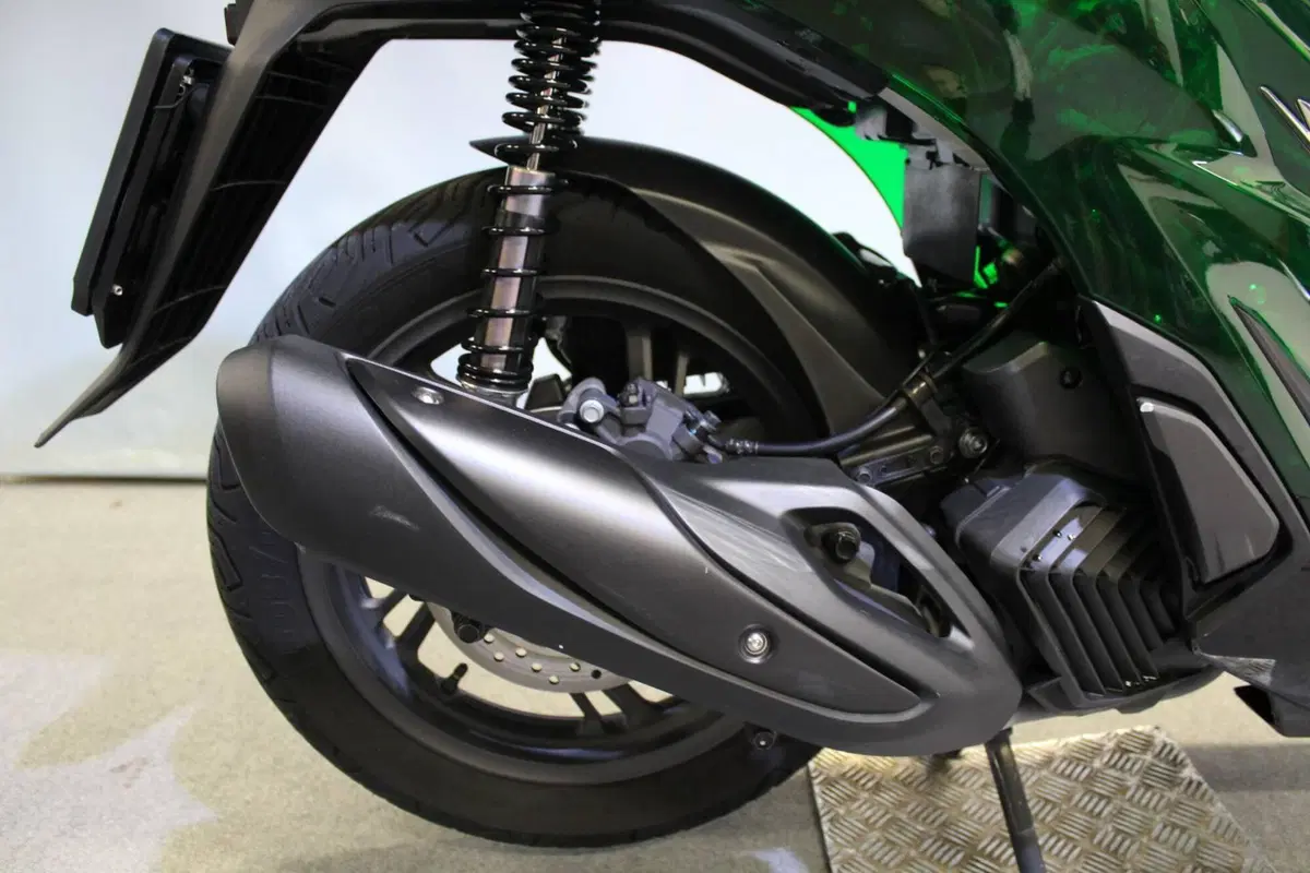 Honda SH 125i Vetro (2024 - 25) (7)