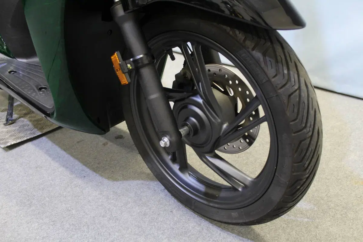 Honda SH 125i Vetro (2024 - 25) (8)
