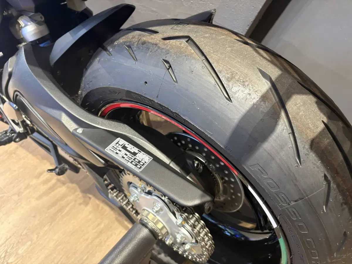 MV Agusta F3 800 RC (2022 - 25) (7)