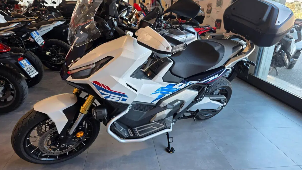 Honda X-ADV 750 (2025 - 27) (3)