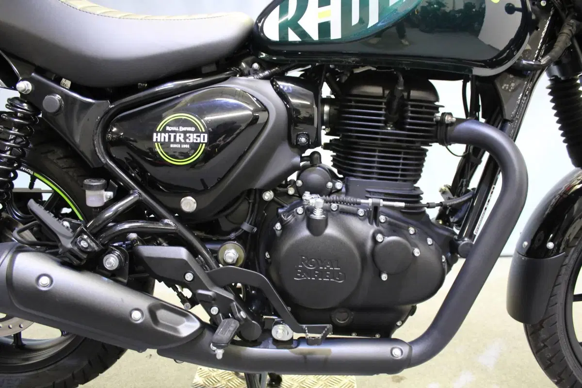 Royal Enfield HNTR 350 (2022 - 26) (9)