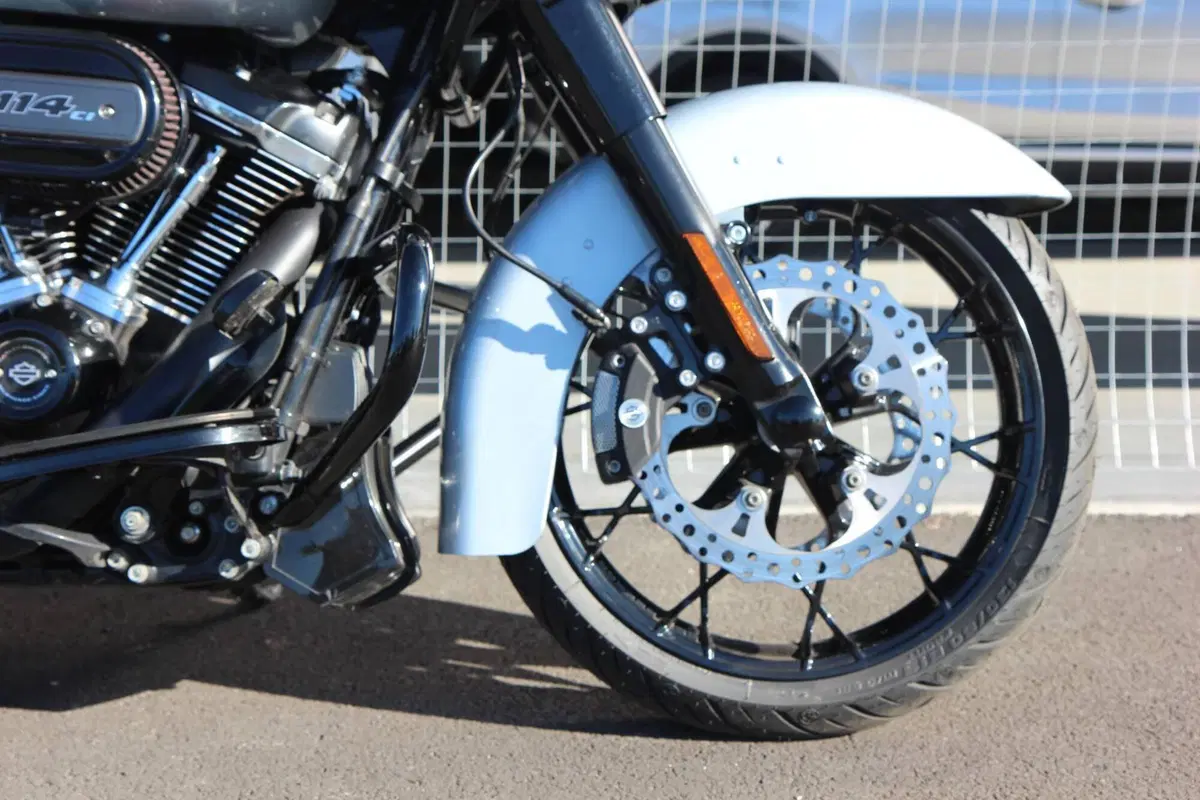 Harley-Davidson Road Glide Special (2021 - 23) (11)