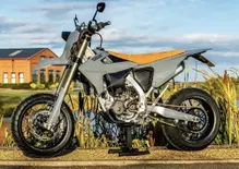 Una Triumph TF 450-E supermotard