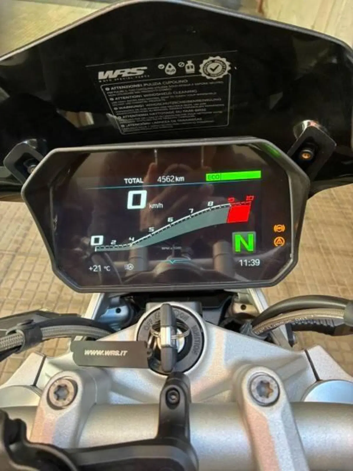 Bmw R 1250 R (2021 - 25) (4)