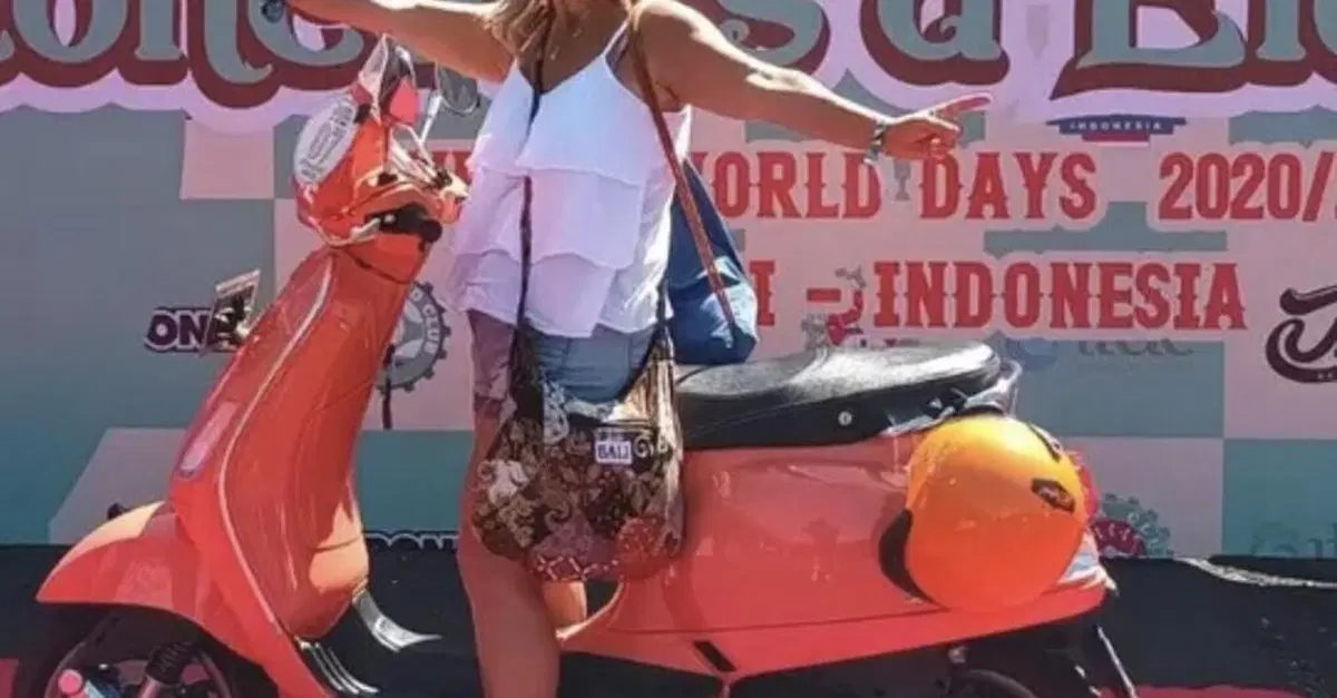 È morta in un incidente Sandra Carozzi: girava il mondo con la Vespa