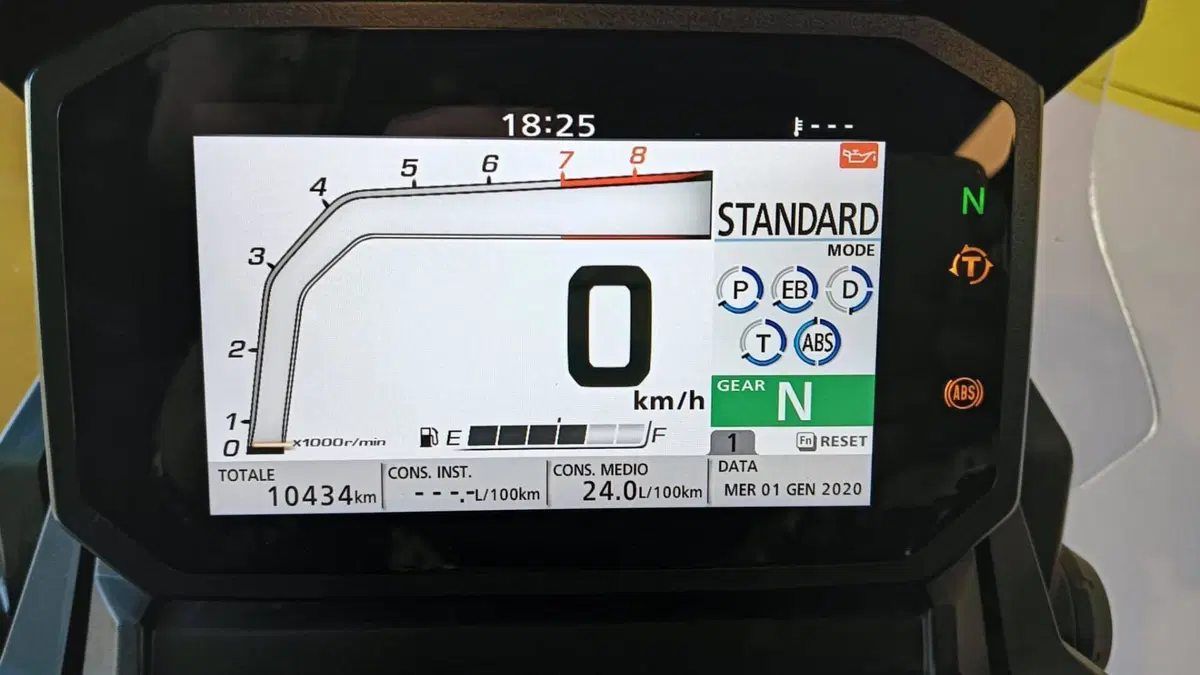 Honda X-ADV 750 DCT (2021 - 24) (6)