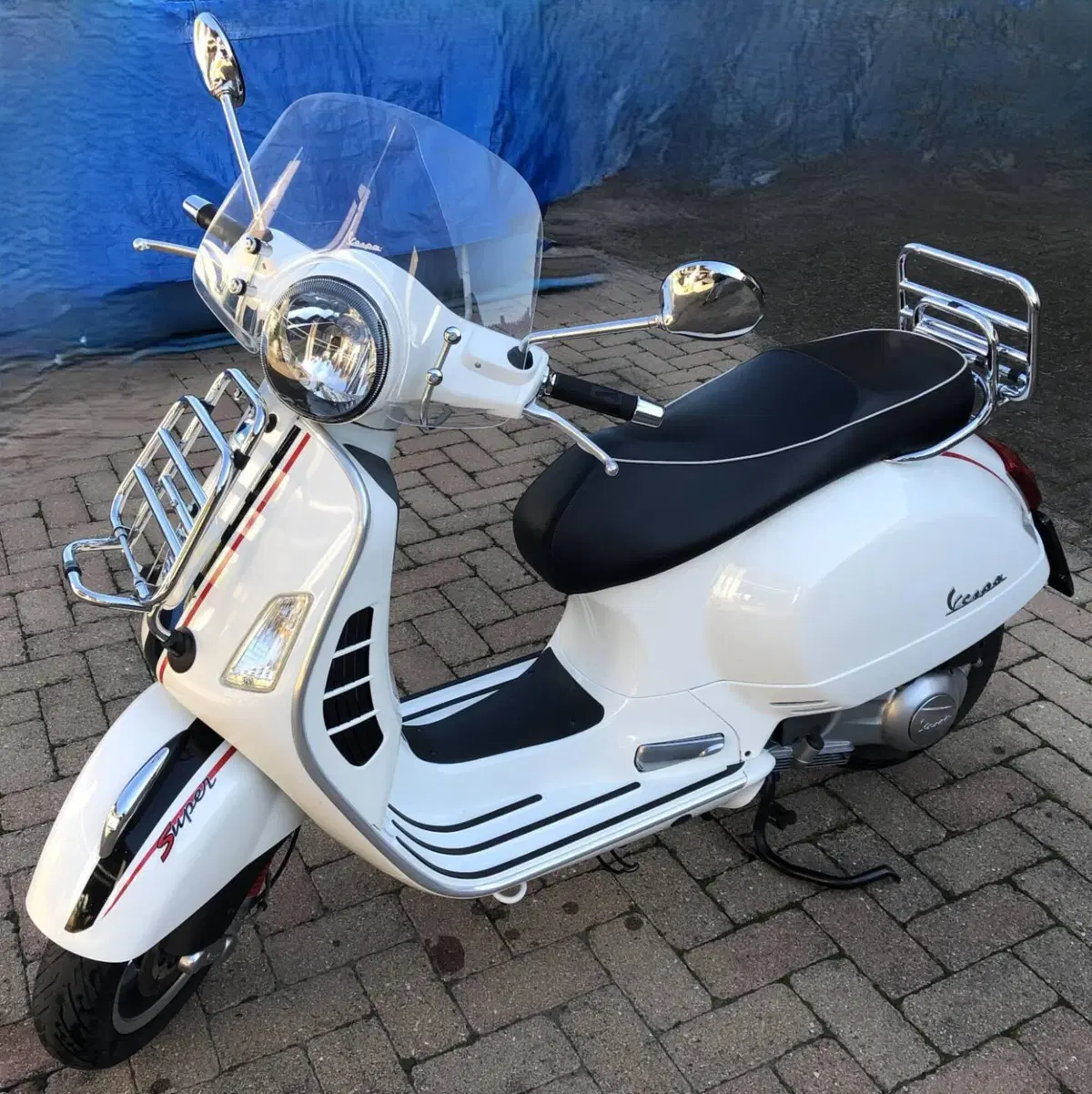 Vespa GTS 300 Super (2008 - 16) (4)
