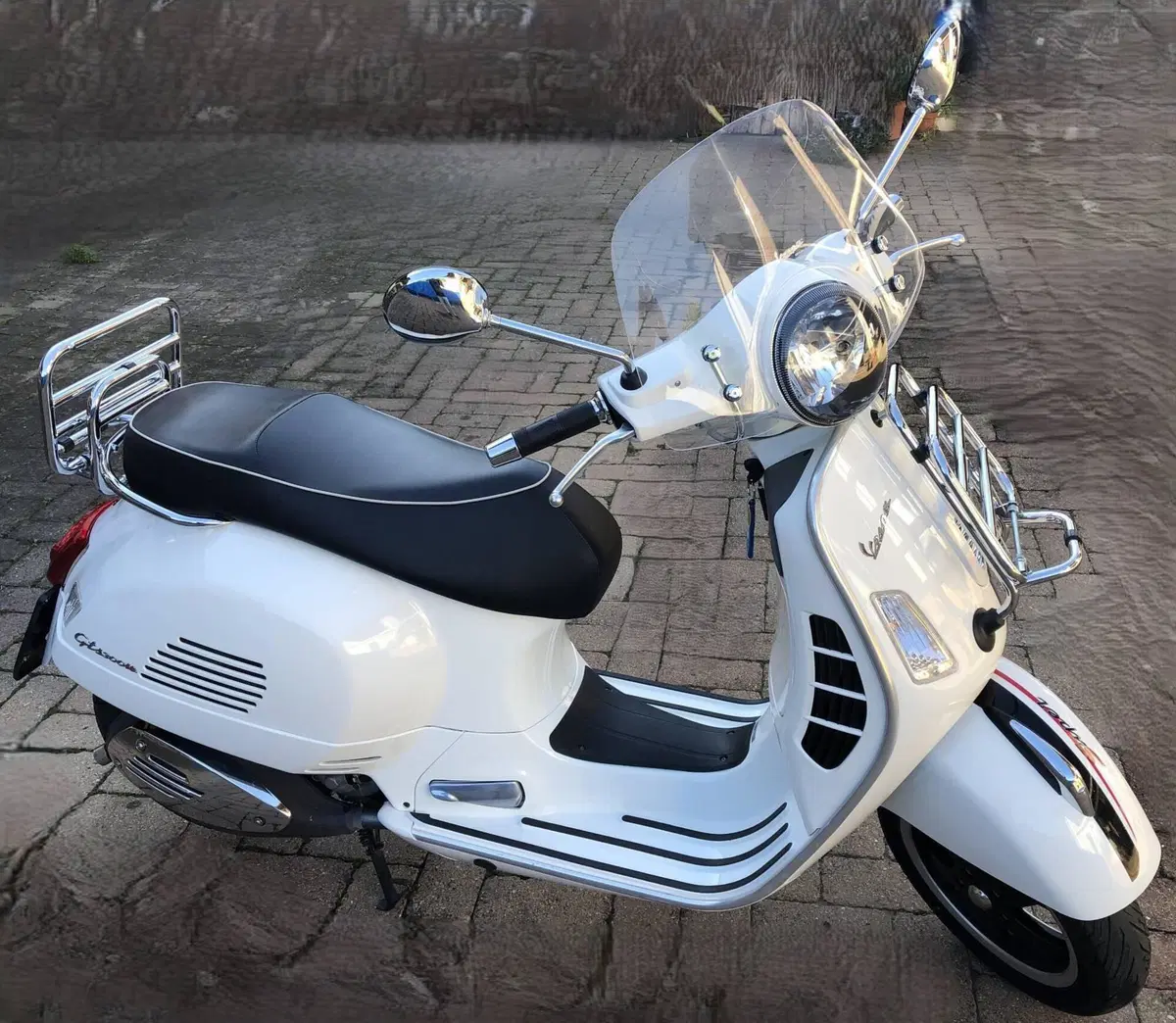 Vespa GTS 300 Super (2008 - 16) (5)