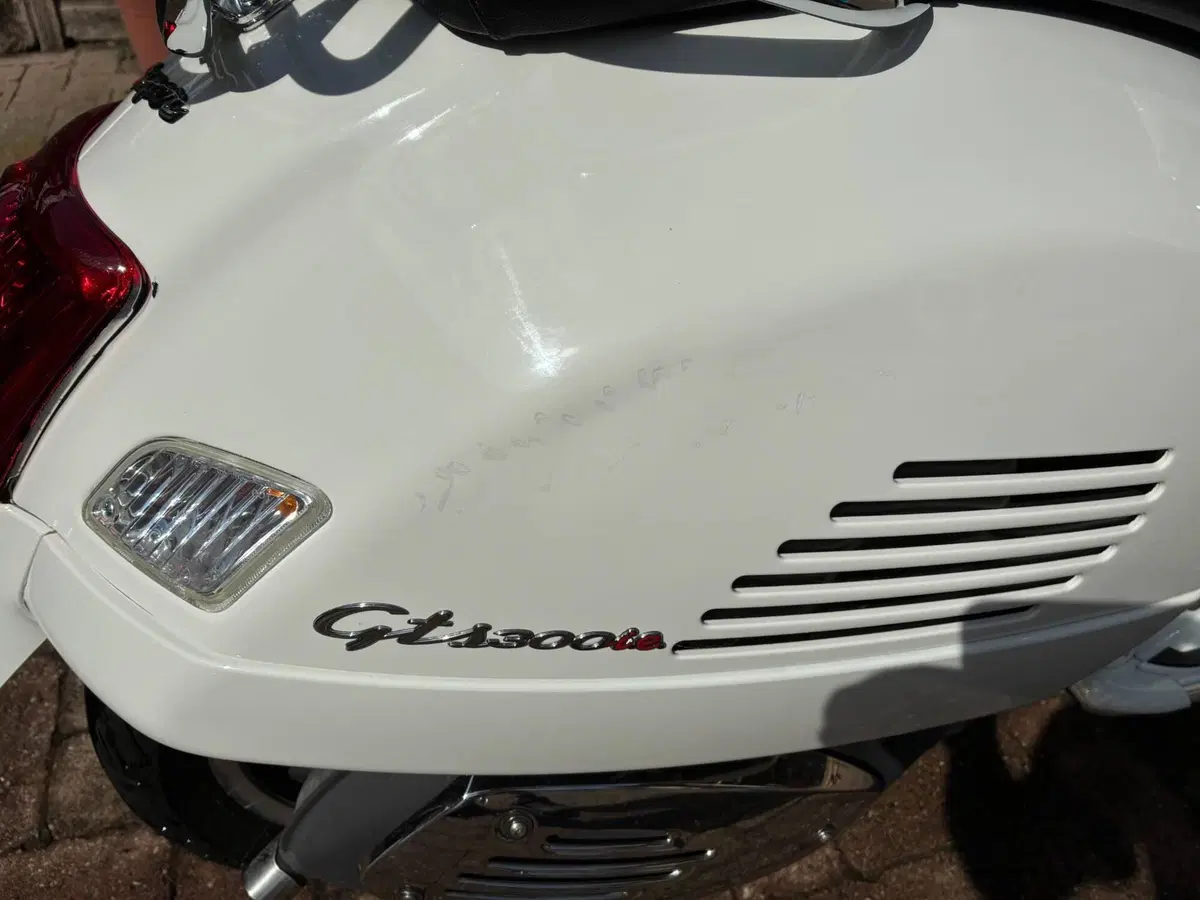 Vespa GTS 300 Super (2008 - 16) (7)