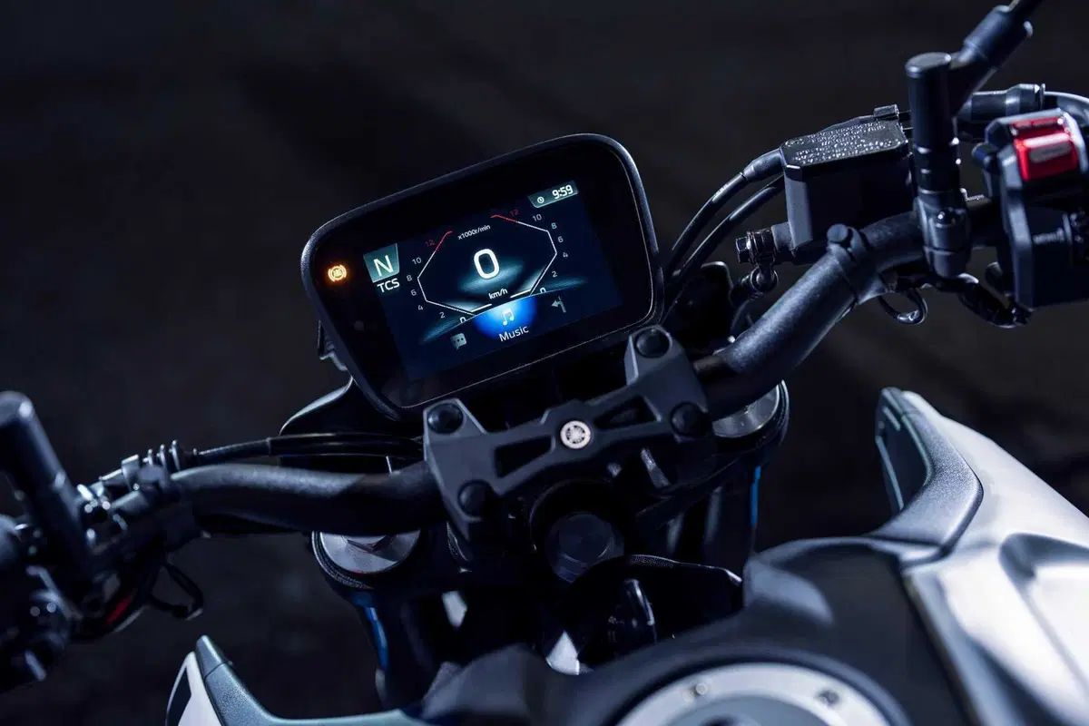 Yamaha svela la nuova generazione della MT-125 per il 2027 (34)