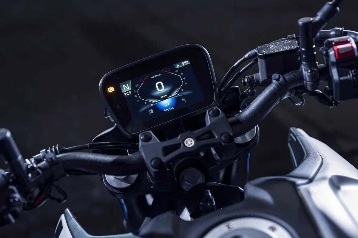 Yamaha svela la nuova generazione della MT-125 per il 2027 (57)