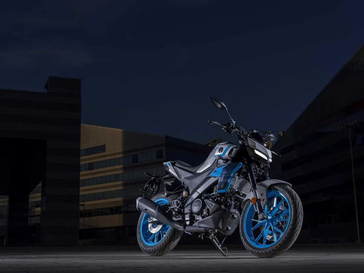 Yamaha svela la nuova generazione della MT-125 per il 2027 (59)