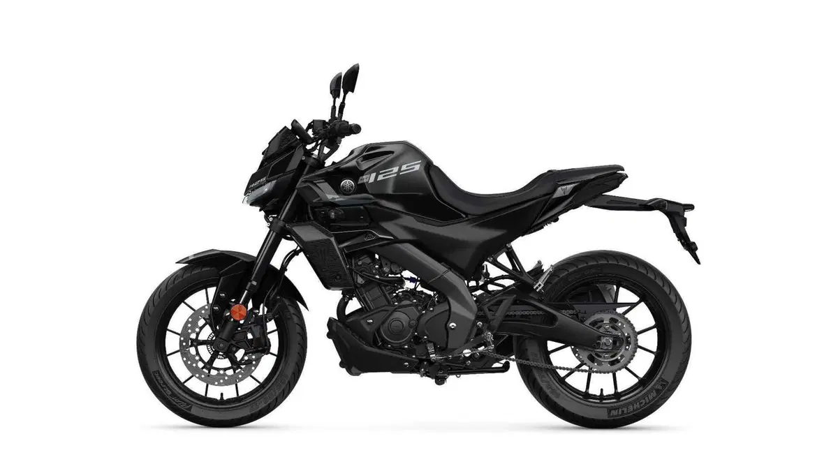 Yamaha svela la nuova generazione della MT-125 per il 2027 (89)
